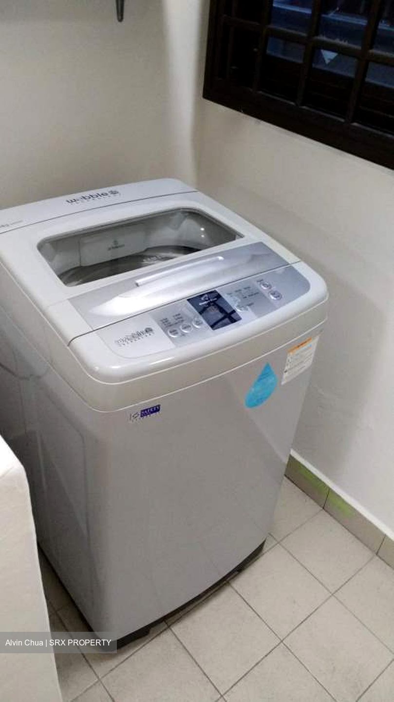 Blk 250 Jurong East Street 24 (Jurong East), HDB 4 Rooms #525371971